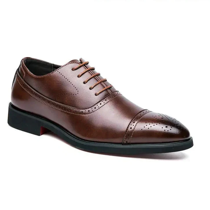 Men's Oxford Shoes Retro Carved Lace-Up