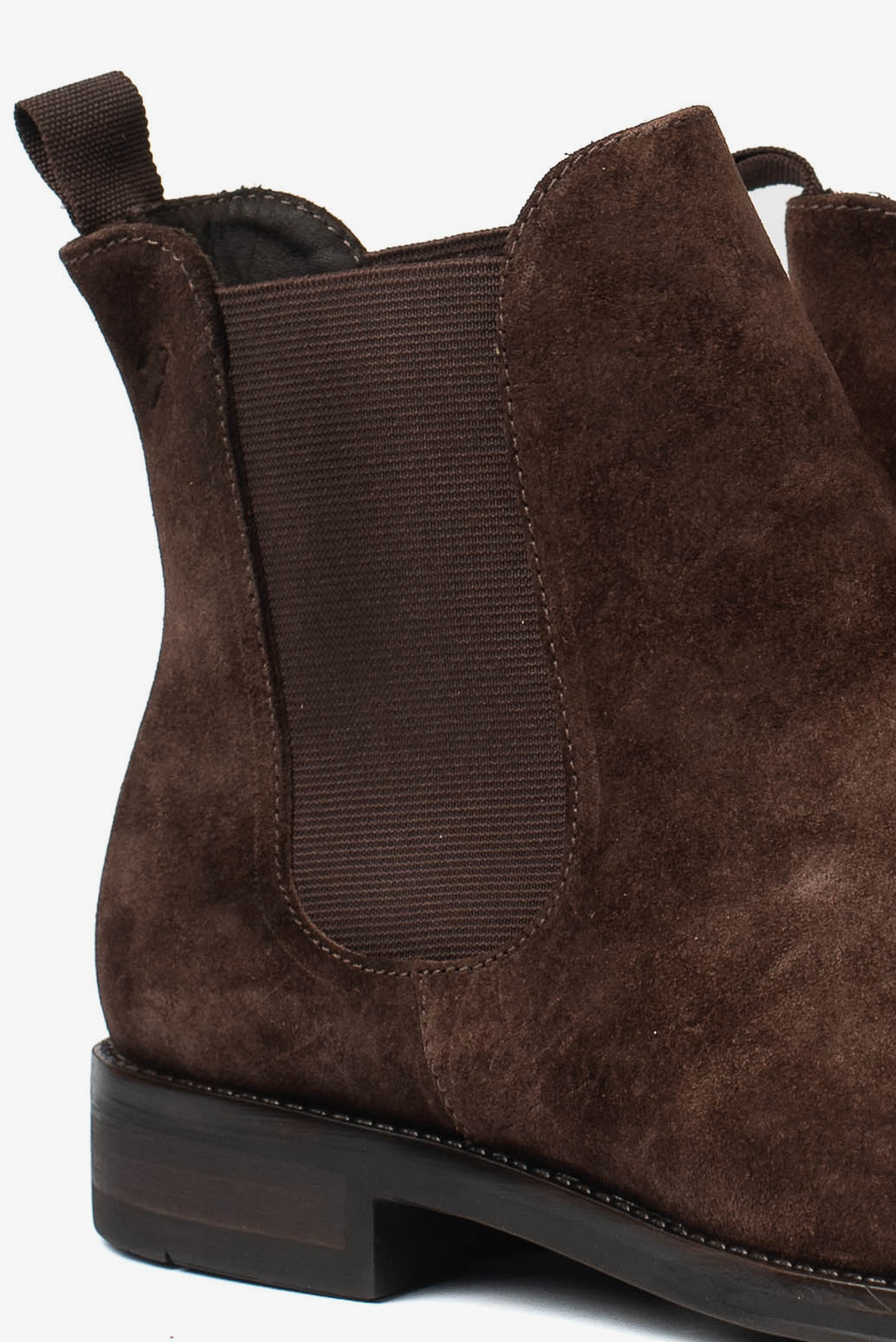 Bota Camurça Marrom Chelsea