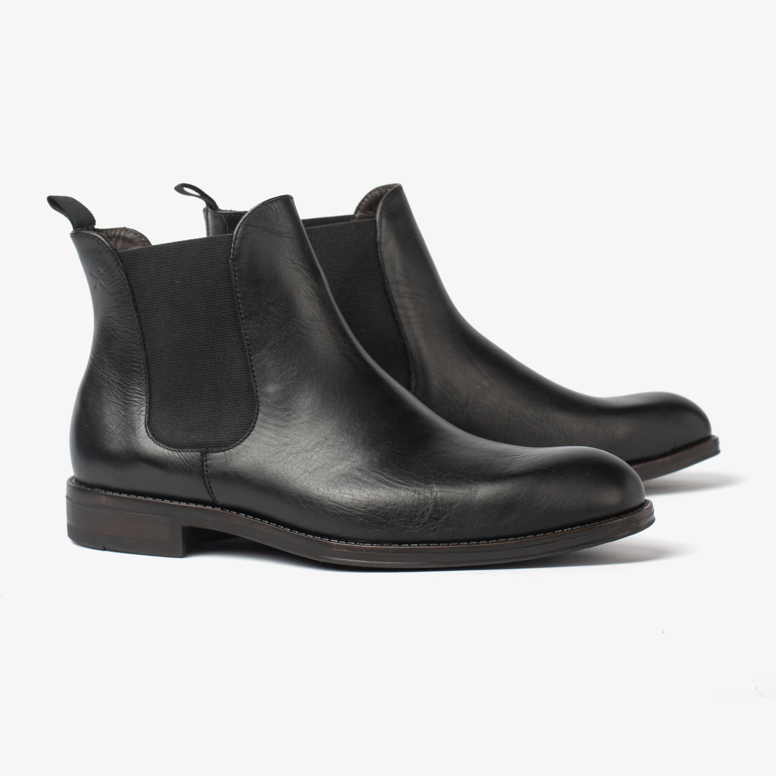 Bota Couro Preto Clássico Chelsea