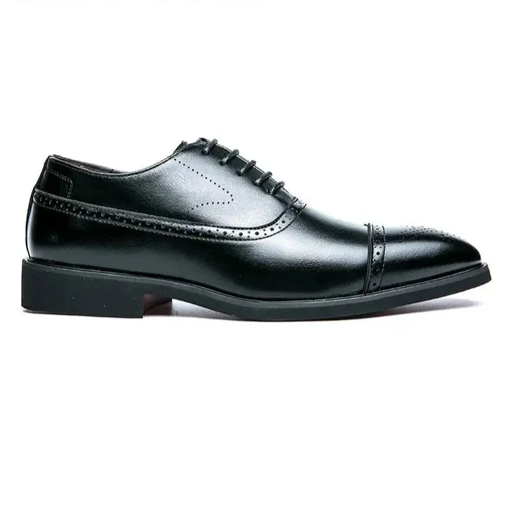 Men's Oxford Shoes Retro Carved Lace-Up